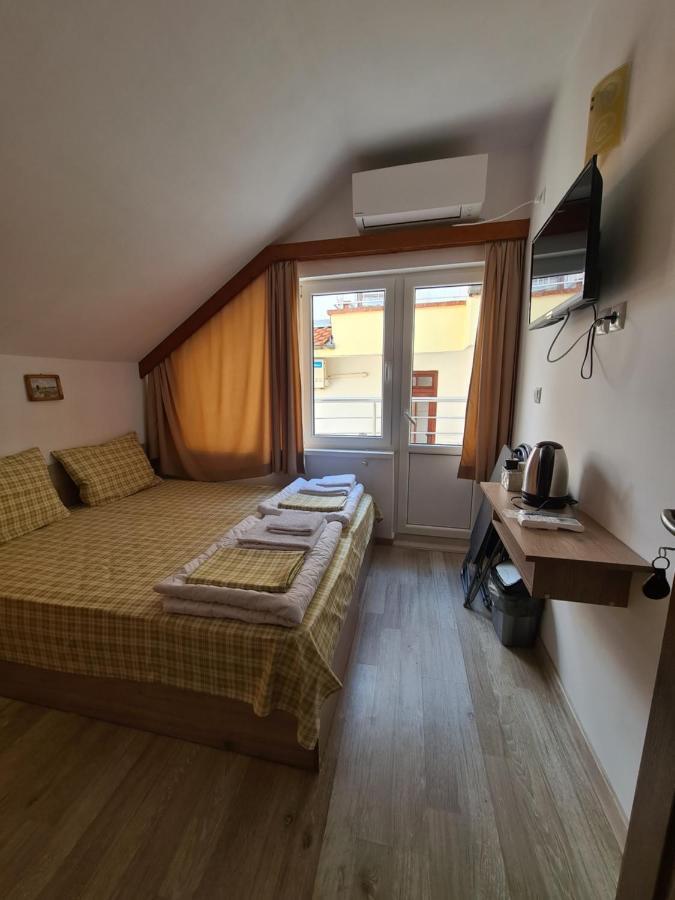 Guest Rooms Kostovi Несебир Екстер'єр фото