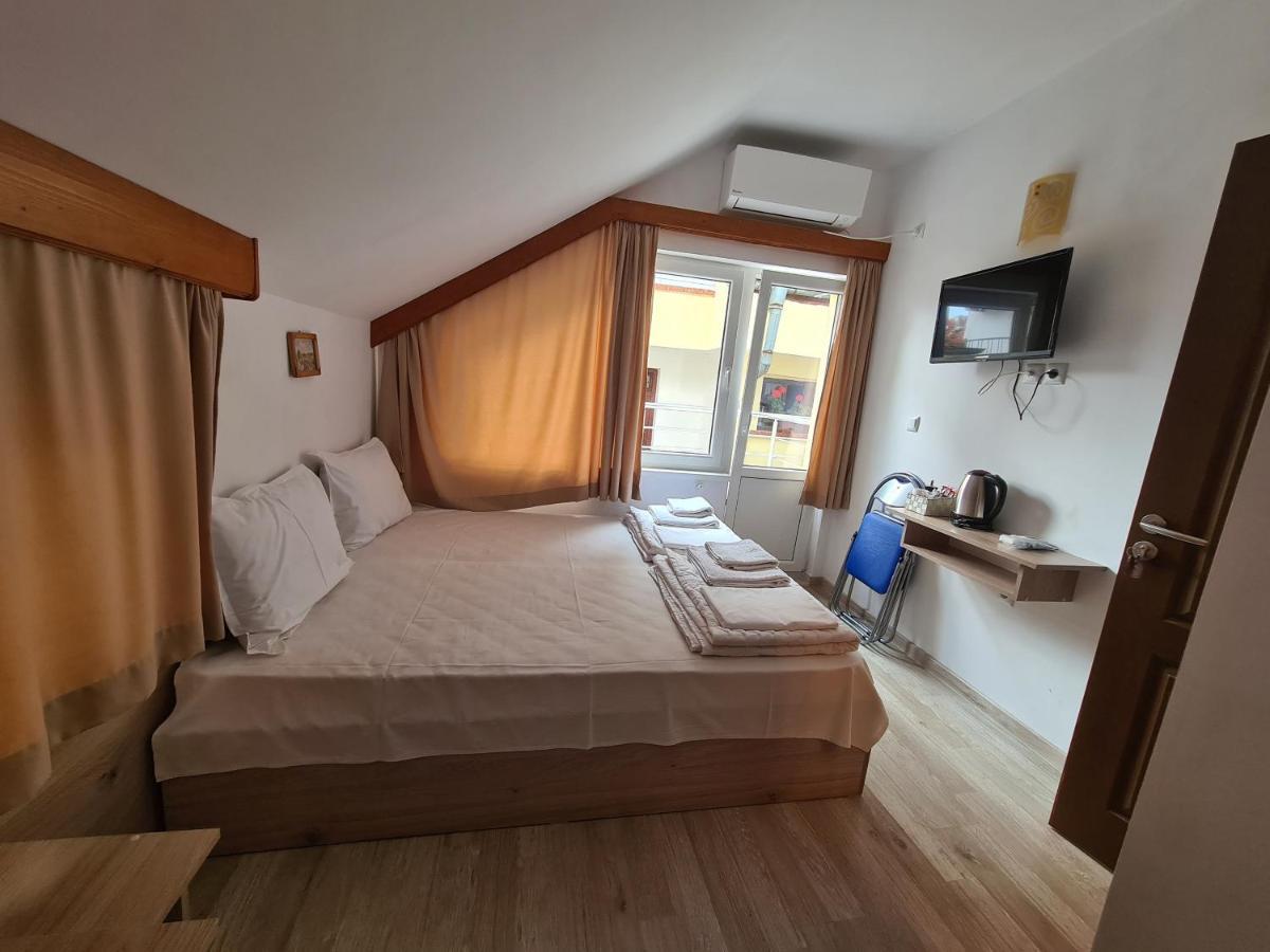 Guest Rooms Kostovi Несебир Екстер'єр фото