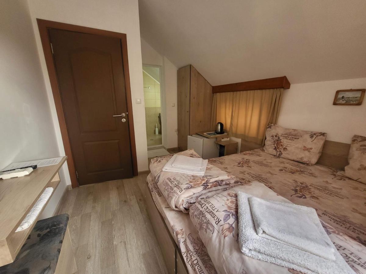Guest Rooms Kostovi Несебир Екстер'єр фото